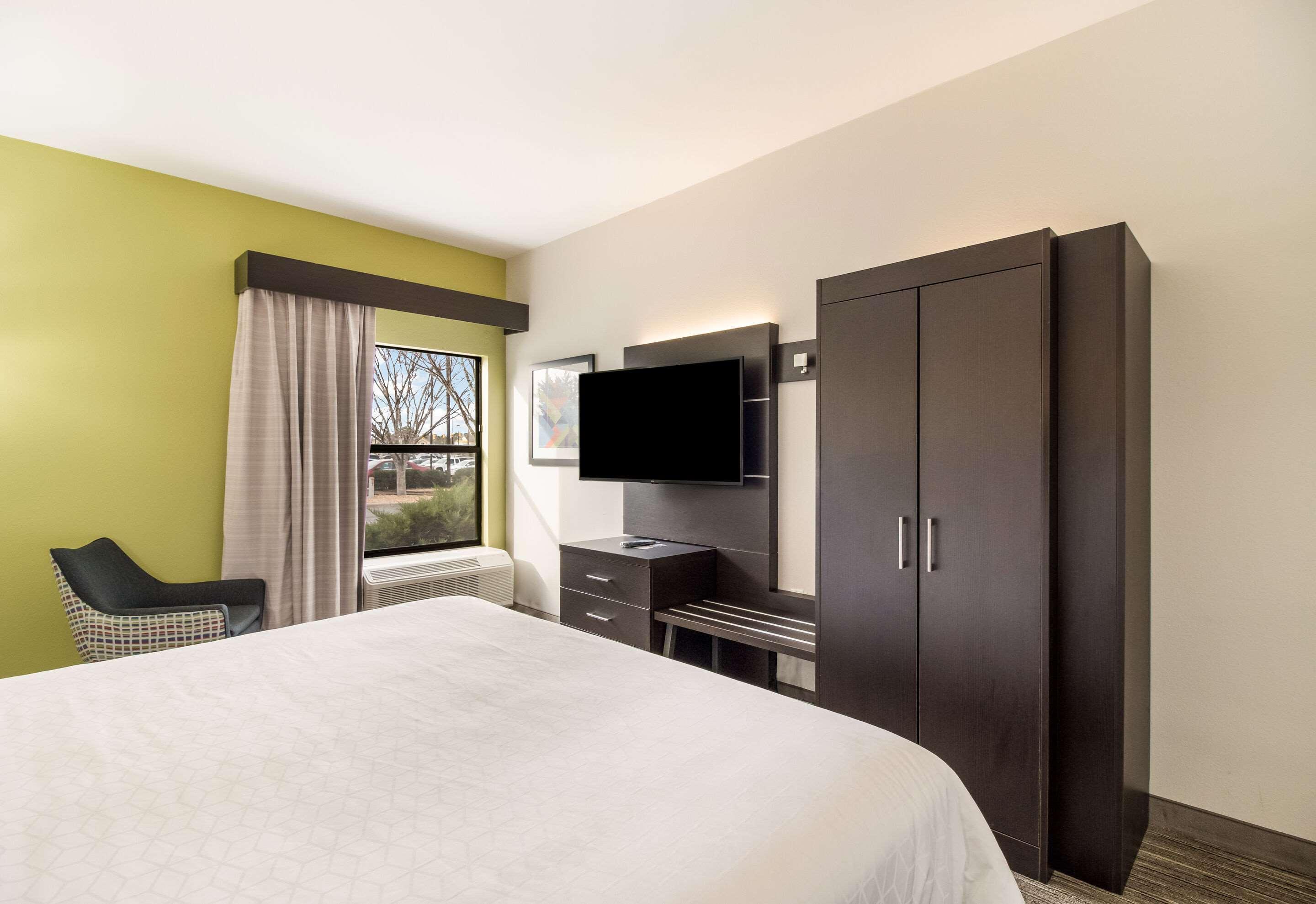 Hotel Clarion Pointe New Bern Exterior foto