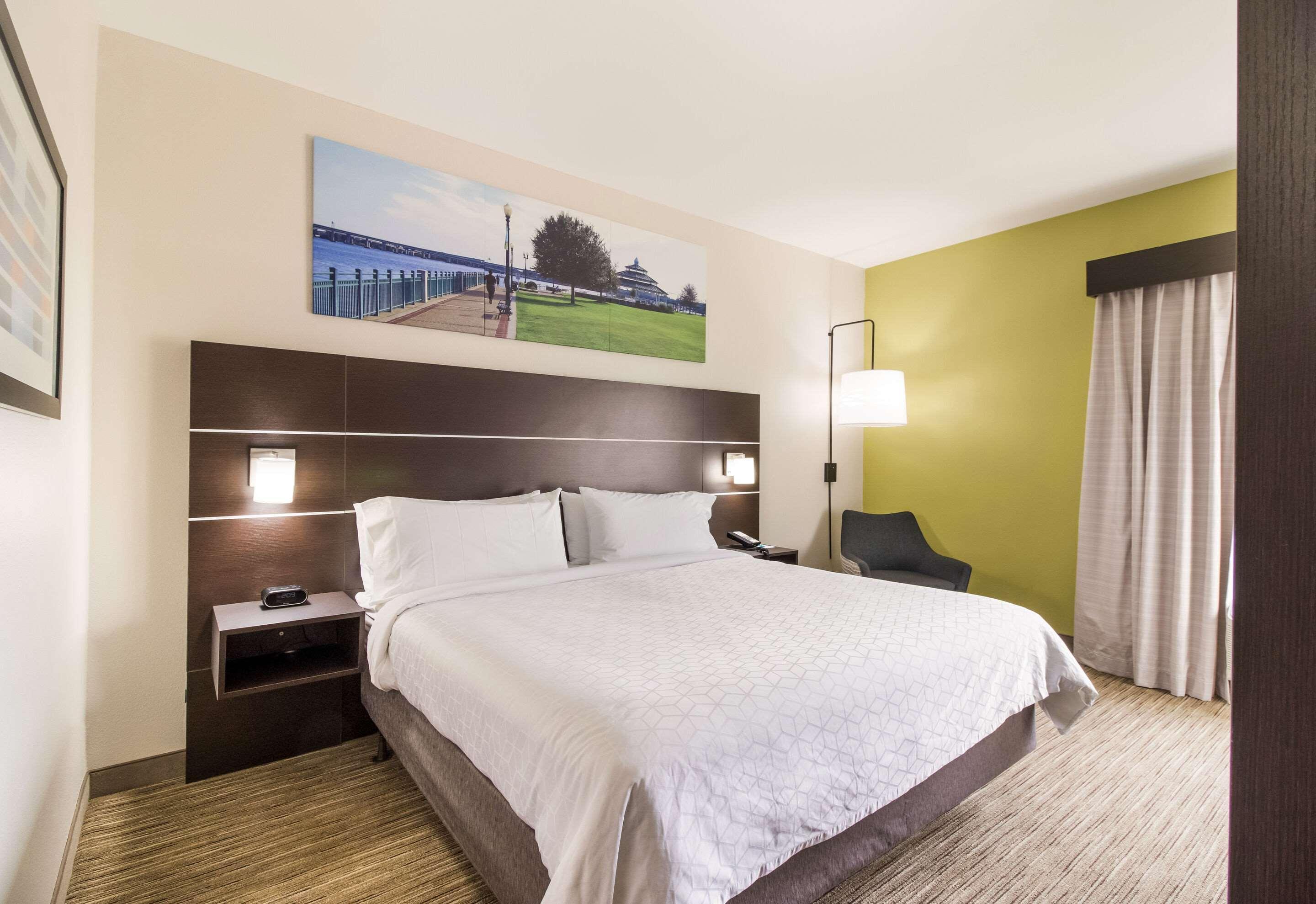 Hotel Clarion Pointe New Bern Exterior foto